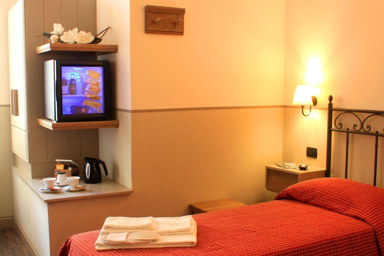 Albergo Benito 诺尔恰 外观 照片